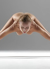 Yoga XXX photo 7 of 10