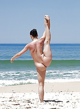 Yoga XXX photo 9 of 10