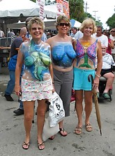 Horny Grannies photo 3 of 4