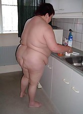 Horny Grannies photo 2 of 4