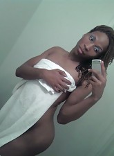 Amateur Shemales photo 2 of 3