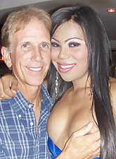 Ladyboy Uploads photo 6 of 6