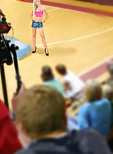 Nicole Heat photo 4 of 6