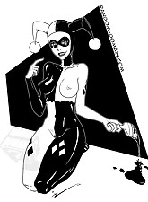 Nicole Heat photo 3 of 6