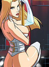 Nicole Heat photo 6 of 6