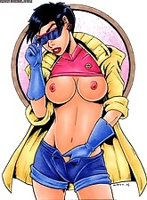 Nicole Heat photo 2 of 5