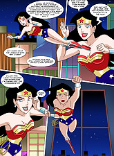 Nicole Heat photo 2 of 6