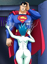 Nicole Heat photo 1 of 6