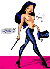 Nicole Heat photo 4 of 6