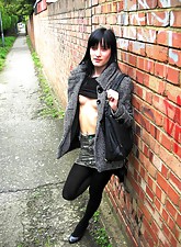 Skinny Girls photo 3 of 5