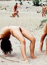 Swinger Wife photo 3 of 6