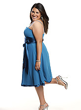 Curvy Voluptuous Women photo 6 of 12