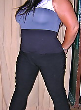 Curvy Voluptuous Women photo 8 of 12