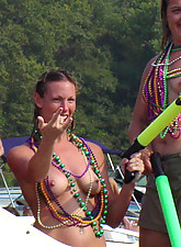 Crazy Girls photo 3 of 9