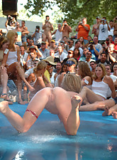 Crazy Girls photo 4 of 10