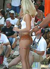 Crazy Girls photo 2 of 10