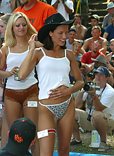 Crazy Girls photo 2 of 10