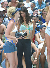 Crazy Girls photo 6 of 10