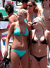 Crazy Girls photo 3 of 9