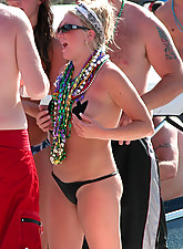 Crazy Girls photo 3 of 9