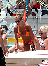 Crazy Girls photo 8 of 9