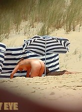 Beach Spy Eye photo 7 of 16