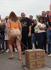 Weird Porn Pics photo 4 of 8