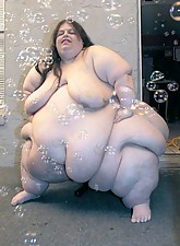 Weird Porn Pics photo 4 of 5