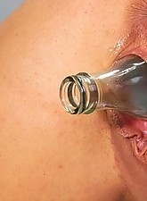 Weird Porn Pics photo 4 of 8