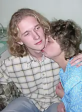 Mom Boy Amateurs photo 4 of 7