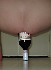 Weird Porn Pics photo 3 of 4