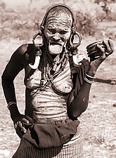 Shocking Africa photo 2 of 4