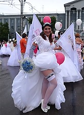 Hot Brides photo 4 of 12