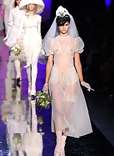 Hot Brides photo 8 of 12