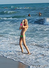 Golden Beach photo 2 of 14