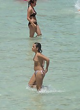 Golden Beach photo 3 of 11
