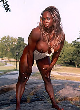 Muscle Black Women photo 7 of 8