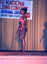 Muscle Black Women photo 5 of 8
