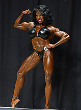 Muscle Black Women photo 1 of 8