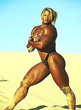 Muscle Black Women photo 5 of 8