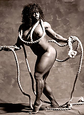 Muscle Black Women photo 1 of 8