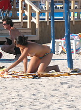 Naked Pussy photo 5 of 10