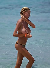 Naked Pussy photo 8 of 10
