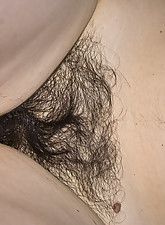 Amazing Hairy Girls photo 7 of 9