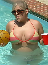 Chubby Hotties photo 11 of 12