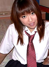 Japan Schoolgirls photo 1 of 4