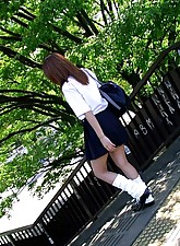 Japan Schoolgirls photo 3 of 4