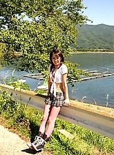 Japan Schoolgirls photo 4 of 5