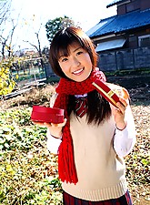 Japan Schoolgirls photo 2 of 3