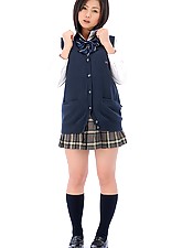 Japan Schoolgirls photo 5 of 5